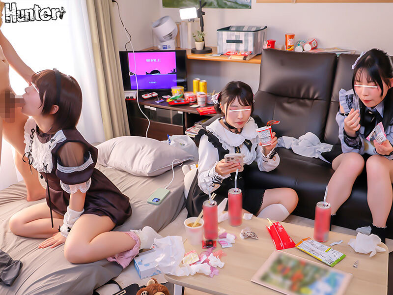 Hunter - ボクの部屋はいつの間にかワケあり家出地雷系女子たちの溜まり場！ゴムさえ付ければHは決して嫌がらないし文句言わない！でも気持ち良くないのかほぼ無反応！でも無許可ナマSEXしたらアへ顔でイキまくって中出し懇願！！ (7)